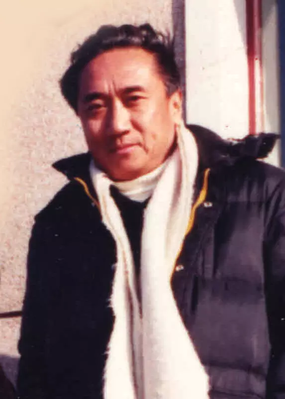 连环画家费声福