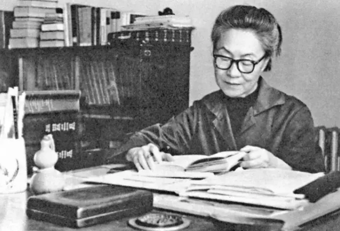 杨绛先生3.png